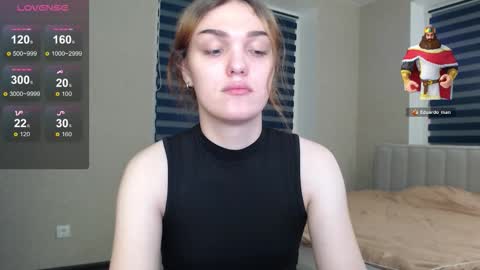 Snapshot of emiliarhodes chatting on November 2025 09:07:01 PM Emi online show from November 2025 09:07:01 PM