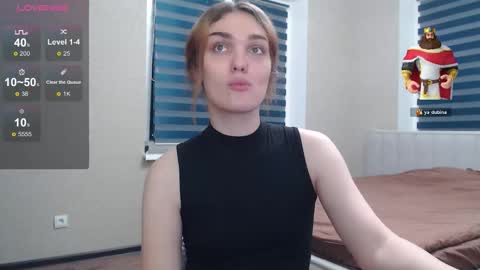 Snapshot of emiliarhodes chatting on December 2025 07:10:02 PM Emi online show from December 2025 07:10:02 PM