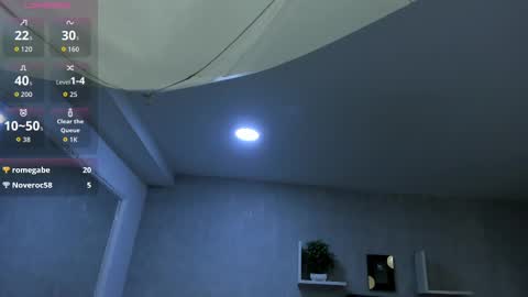 EmiliaRose online show from October 2025 09:01:01 PM