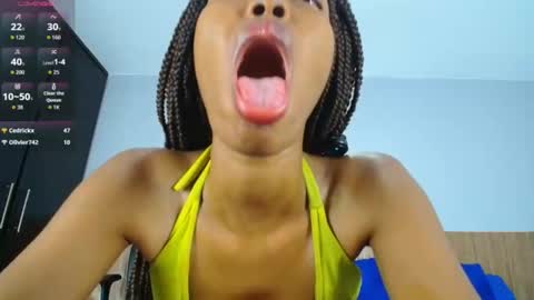 Snapshot of emilibonnie chatting on April 2026 11:16:01 PM emilibonnie online show from April 2026 11:16:01 PM