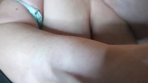 Snapshot of emiliefoxx chatting on December 2025 05:29:02 PM emilie foxx online show from December 2025 05:29:02 PM