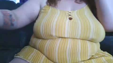 Snapshot of emiliefoxx chatting on April 2026 02:41:01 PM emilie foxx online show from April 2026 02:41:01 PM