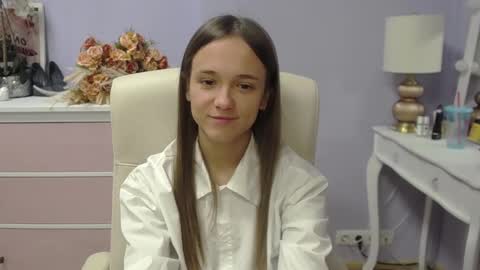 Snapshot of emilly_lust99 chatting on November 2025 07:41:02 AM Emilly online show from November 2025 07:41:02 AM