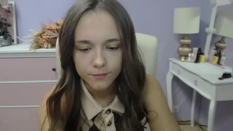 Snapshot of emilly_lust99 chatting on December 2025 07:50:02 AM Emilly online show from December 2025 07:50:02 AM