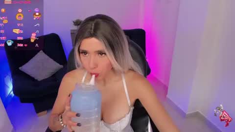 Emily online show from July 2026 04:32:01 AM