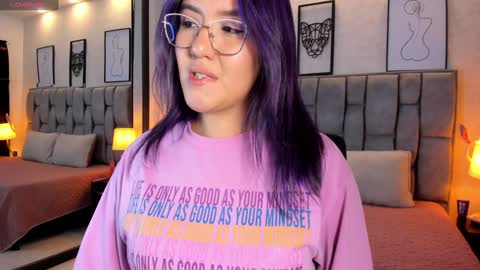 Emily online show from February 2025 07:15:01 AM