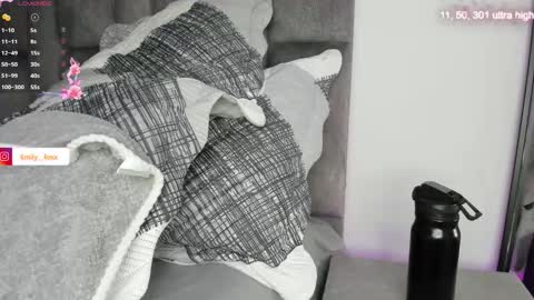 Emily online show from March 2026 10:33:01 AM