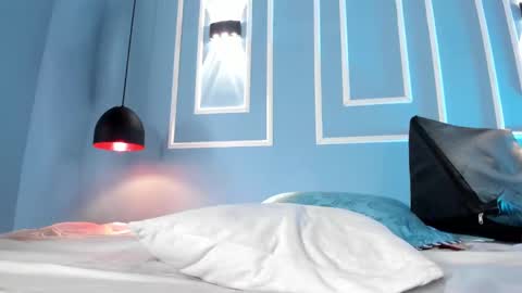 Snapshot of emily_ariaszc chatting on March 2025 02:59:01 PM Emily online show from March 2025 02:59:01 PM