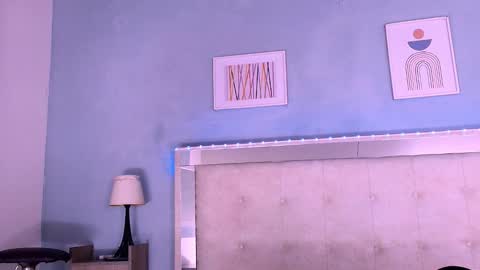 Snapshot of emily_castillo1_ chatting on September 2025 05:23:01 AM emily_castillo1_ online show from September 2025 05:23:01 AM