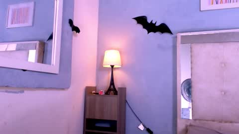 Snapshot of emily_castillo1_ chatting on November 2025 03:28:01 AM emily_castillo1_ online show from November 2025 03:28:01 AM