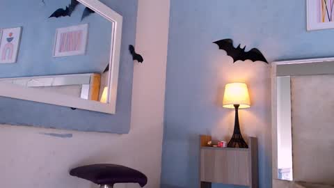 Snapshot of emily_castillo1_ chatting on November 2025 11:47:02 AM emily_castillo1_ online show from November 2025 11:47:02 AM