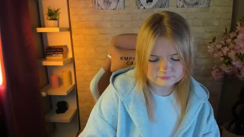 emily_coyness online show from February 2026 04:25:01 PM