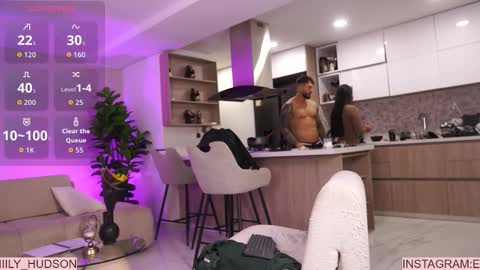 Snapshot of emily_huddson_ chatting on March 2026 03:01:02 AM independet model online show from March 2026 03:01:02 AM