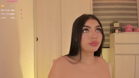 EmilyKenner  Independent model  online show from November 2025 10:14:01 AM