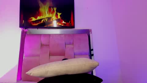 emily lady20  Independient modelIndependiente online show from January 2025 10:44:01 PM