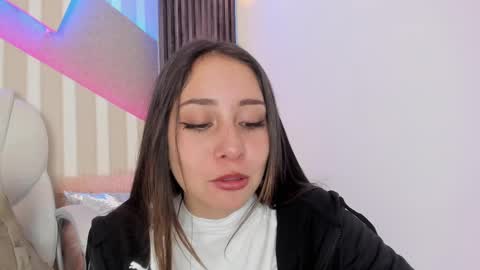 Emily online show from September 2025 01:55:02 PM