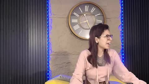 Emily online show from April 2026 04:50:02 AM