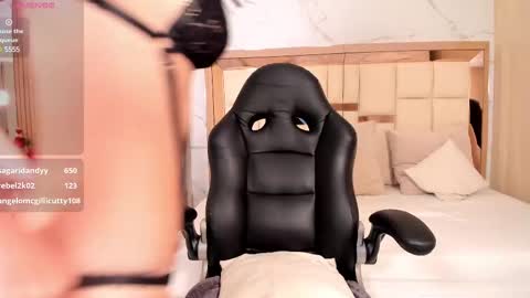 Emily online show from February 2025 04:35:01 AM