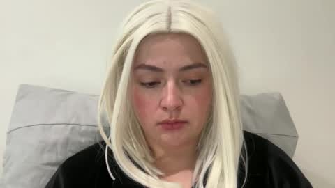 emily_morning_dew online show from January 2026 07:45:02 AM