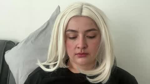 Snapshot of emily_morning_dew chatting on March 2026 07:03:02 AM emily_morning_dew online show from March 2026 07:03:02 AM