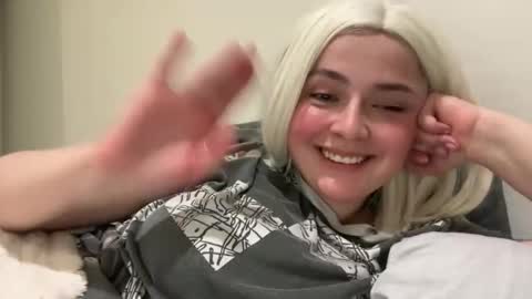 Snapshot of emily_morning_dew chatting on March 2026 06:31:01 PM emily_morning_dew online show from March 2026 06:31:01 PM