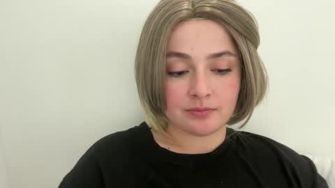 Snapshot of emily_morning_dew chatting on April 2026 12:52:02 PM emily_morning_dew online show from April 2026 12:52:02 PM