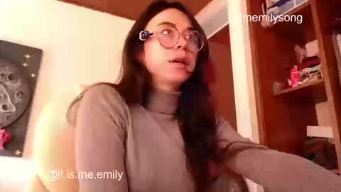 Snapshot of emily_pearl_ chatting on March 2026 02:32:01 PM emily_pearl_ online show from March 2026 02:32:01 PM