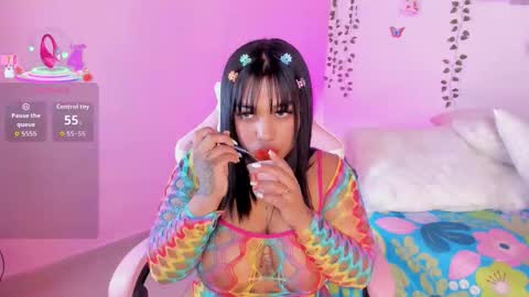 Emily online show from September 2025 05:30:01 AM