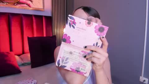 Emily  online show from December 2025 09:22:02 PM