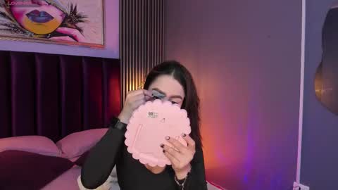 Emily  online show from December 2025 01:57:02 AM