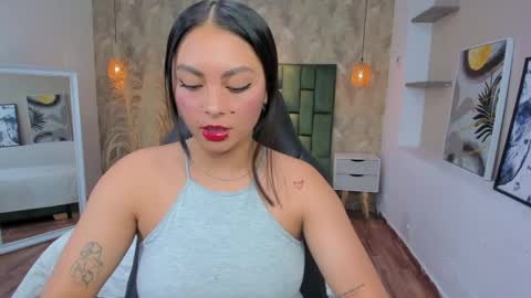 Snapshot of emily_rosee__ chatting on May 2026 07:22:02 PM Emily online show from May 2026 07:22:02 PM
