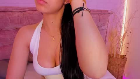  EMILY  online show from March 2026 10:04:01 AM