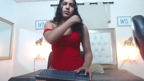 emily_russell_ online show from September 2025 03:19:02 AM