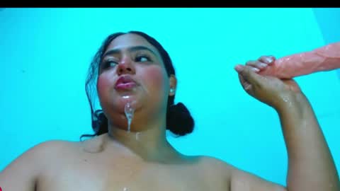 Snapshot of emily_sweet_23 chatting on April 2026 07:45:01 AM Liss online show from April 2026 07:45:01 AM