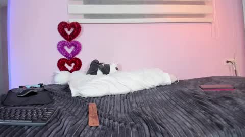 Emily online show from February 2025 07:21:01 PM