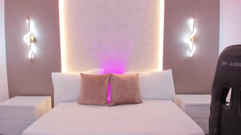 emily_tolson online show from February 2026 12:31:01 PM