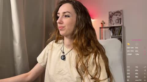 Snapshot of emily_w0w_ chatting on April 2026 08:03:01 PM Lia online show from April 2026 08:03:01 PM