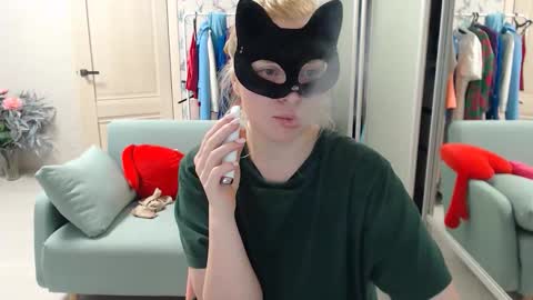 Snapshot of emily_york18 chatting on March 2026 07:42:02 PM Emily online show from March 2026 07:42:02 PM