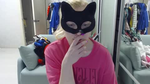 Snapshot of emily_york18 chatting on April 2026 12:46:01 PM Emily online show from April 2026 12:46:01 PM