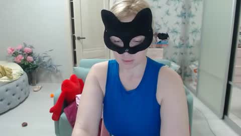 Snapshot of emily_york18 chatting on June 2026 07:57:02 PM Emily online show from June 2026 07:57:02 PM