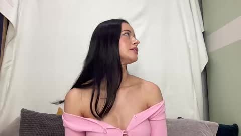 Emily Alexa online show from February 2025 05:09:02 PM