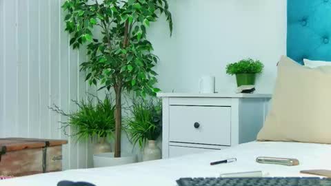 Emily online show from February 2026 08:02:01 PM