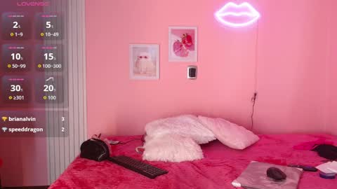 Snapshot of emilycollins__ chatting on April 2026 04:46:01 AM Emily online show from April 2026 04:46:01 AM