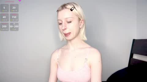 Emily online show from February 2026 07:11:01 PM