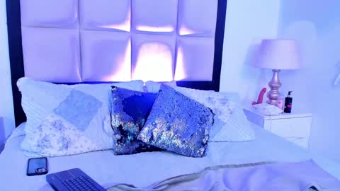 Emily online show from December 2024 06:58:01 AM