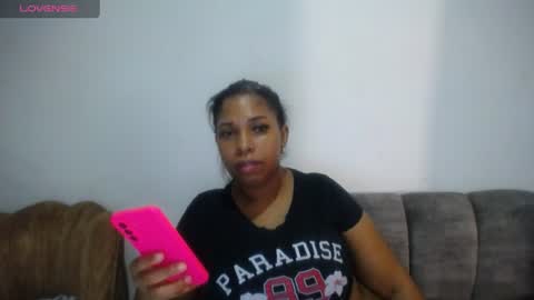 Snapshot of emilyhines__ chatting on July 2026 09:54:01 PM Emilyhines online show from July 2026 09:54:01 PM