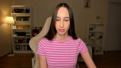 Snapshot of emilyhoston chatting on March 2026 08:02:01 PM Alina online show from March 2026 08:02:01 PM