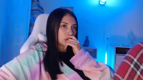 Emily Jang online show from March 2025 05:01:01 AM