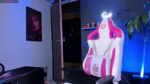 Snapshot of emilyjhonson_1 chatting on January 2025 11:38:01 PM Emily Jhonson online show from January 2025 11:38:01 PM