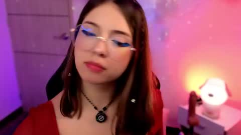 Snapshot of emilykarterr chatting on July 2026 05:08:01 PM VALEEEN online show from July 2026 05:08:01 PM